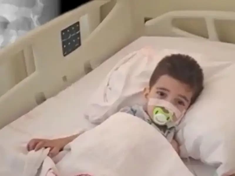 Pil ve Mıknatıs Yutan Çocuğun Bağırsaklarındaki Korkunç Durum