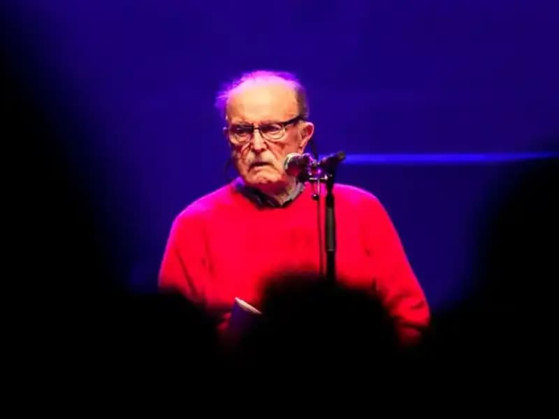 Ölü Müzisyenin Beyni Diriltildi! Yeni Müziği Dinleyiciyle Buluşacak mı?