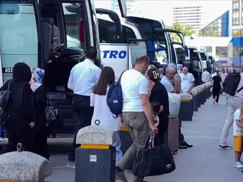 Yerli Turistlerin Seyahat Harcamaları 419 Milyar Lirayı Aştı: Tatil Trendleri Neler?