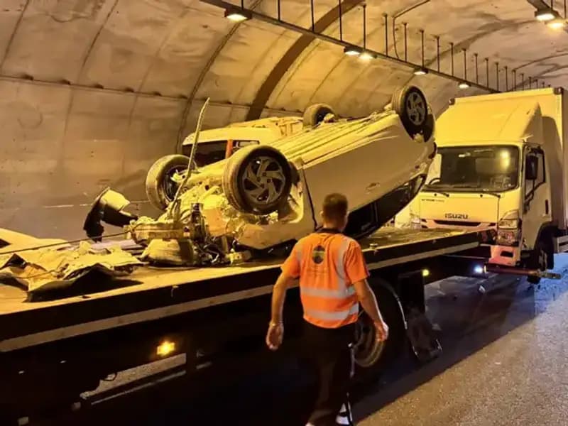 Kuzey Marmara Otoyolu’nda Korkutan Kaza: Otomobil ve Kamyonet Çarpıştı