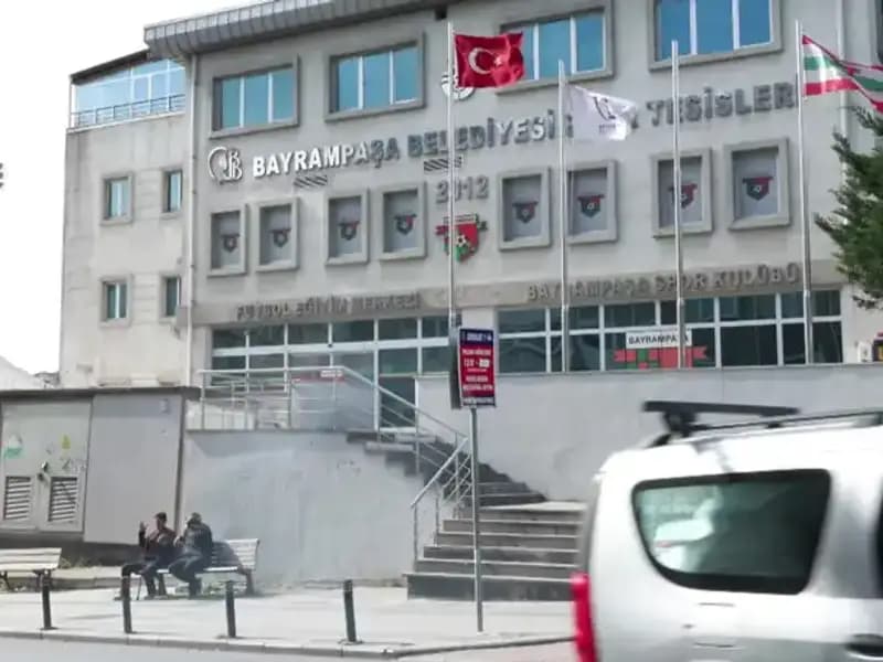 Arda Turan Spor Kompleksi'nde Otoparkı Su Bastı, Tesis Zarar Gördü!