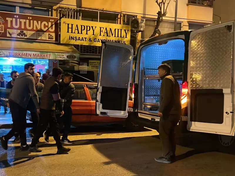 Mersin'de Eşinin Bıçakladığı Suriye Uyruklu Kadın Hayatını Kaybetti