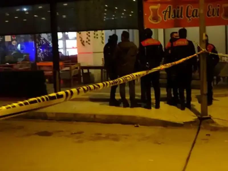 Kahvehanede Dehşet: Husumet Yüzünden Kanlı Saldırıya İki Kişi Kurban Gitti