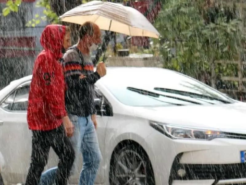 Meteoroloji Uyardı: Hafta Sonu Hava Durumu