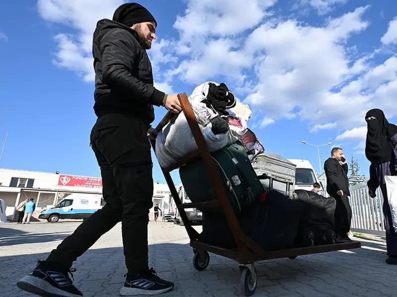 Suriyelilerin ülkelerine dönüşü devam ediyor
