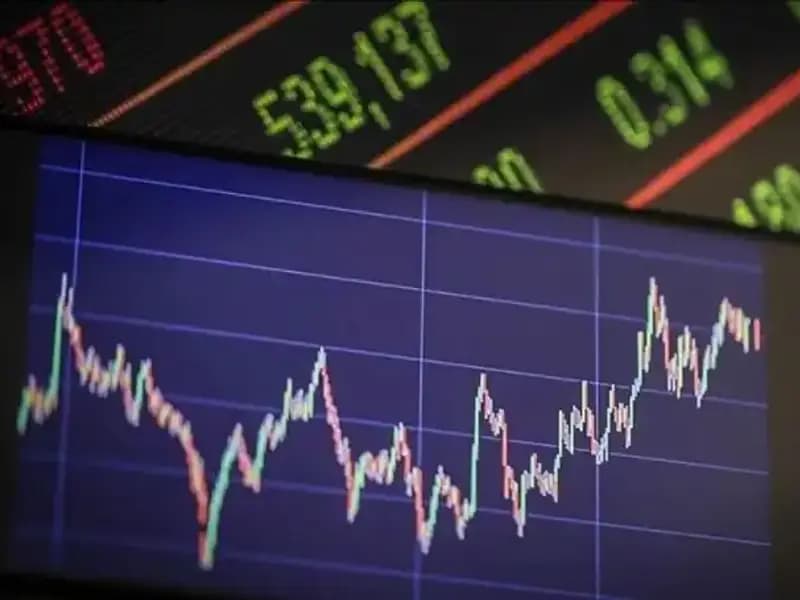 Yatırımcıların Gözdesi: Teknoloji Hisseleri Neden Tırmanışta?