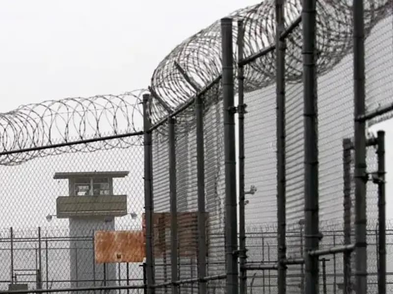 İngiltere Hapishanelerinde Kanserojen Gaz Alarmı: Tutuklular ve Personel Tehlikede mi?