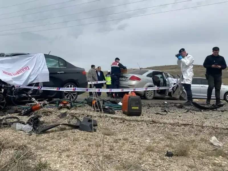 Tatilin İlk Gününde Kazalar Dört Can Aldı, Üç Kişi Yaralı