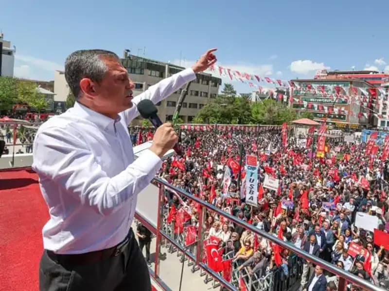 Özgür Özel: Örgütün Silah Bırakmayı Destekliyoruz, Barışa Giden Yol Buradan Geçiyor