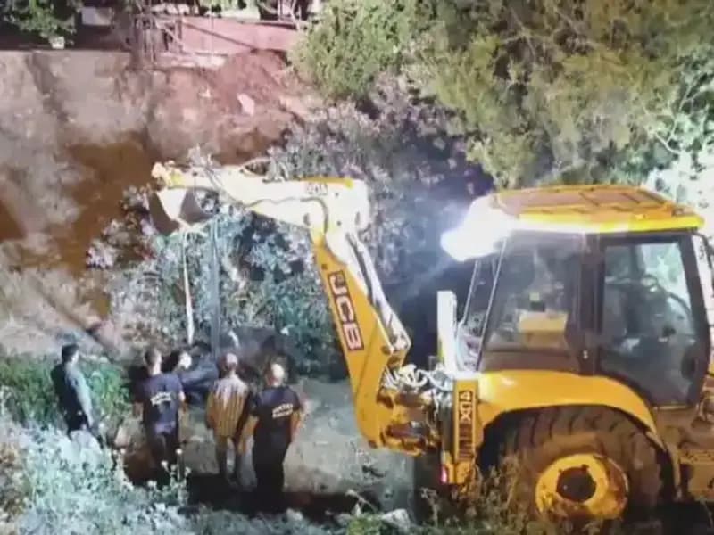 Hatay’da İneğin Kurtarılması İçin Göz Kamaştıran Bir Operasyon Gerçekleşti!