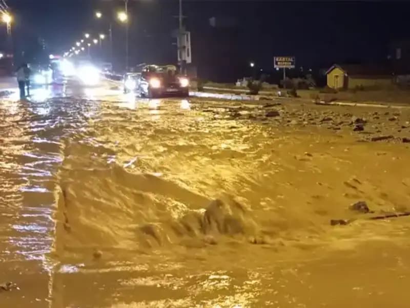 Konya ve Ankara'da Sel Felaketi: Hayat Durma Noktasına Geldi