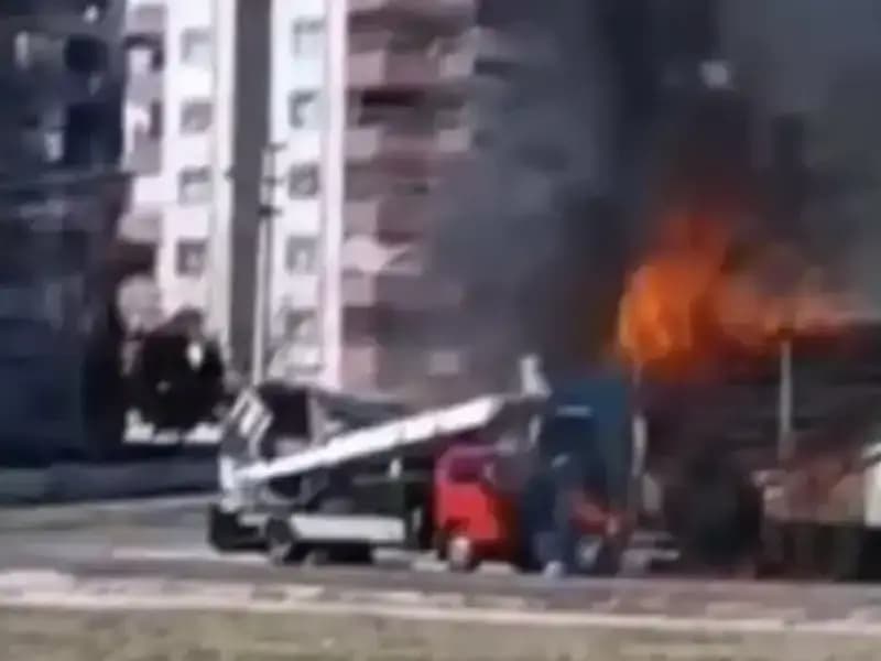 Alev Alev Yanan TIR, Külleriyle Yeni Bir Hikaye Yazdı