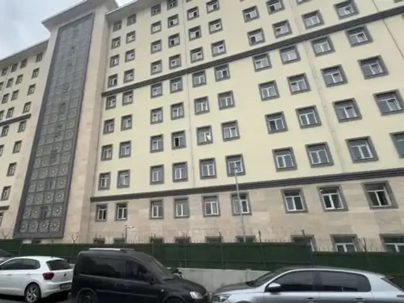 Kız Öğrenci Yurduna Giren Şahıs Olay Yaratıyor: Arama Yaparken Yakalandı