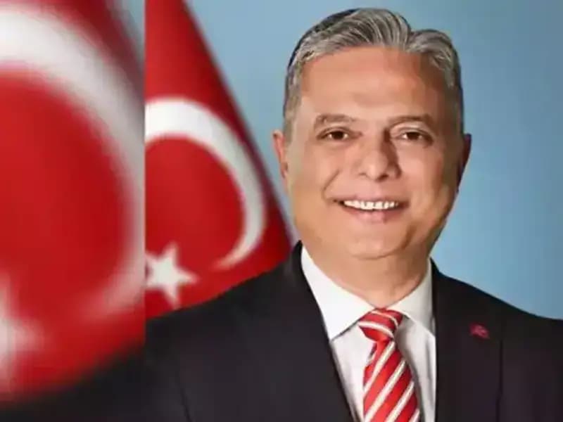 Ümit Uysal: CHP Genel Başkan Adayı ve Politika Dünyasındaki Yükselişi