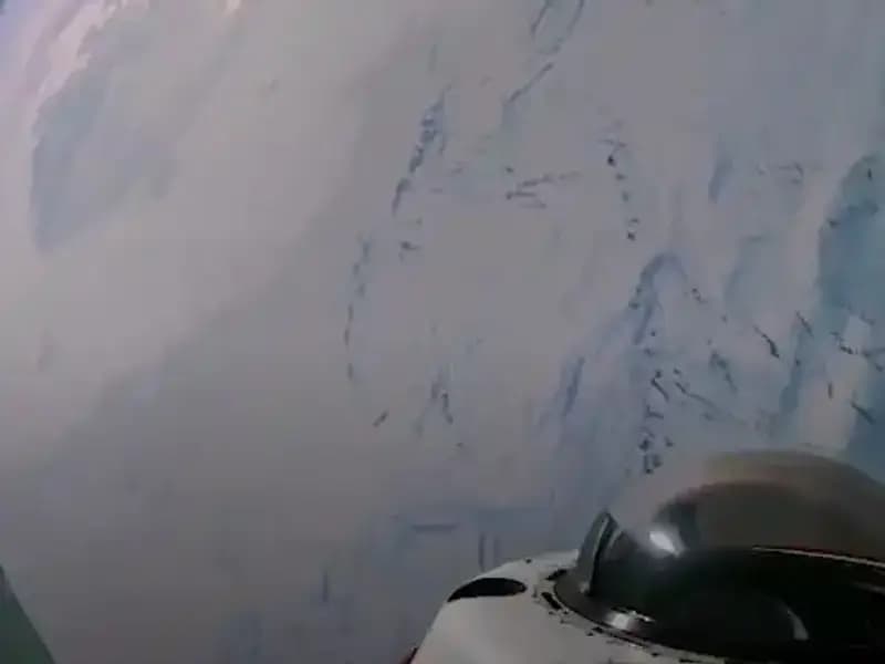 SpaceX'ten Kutup Yörüngesi'nde Tarihi Görüntüler: Uzay Keşfinde Yeni Bir Dönem