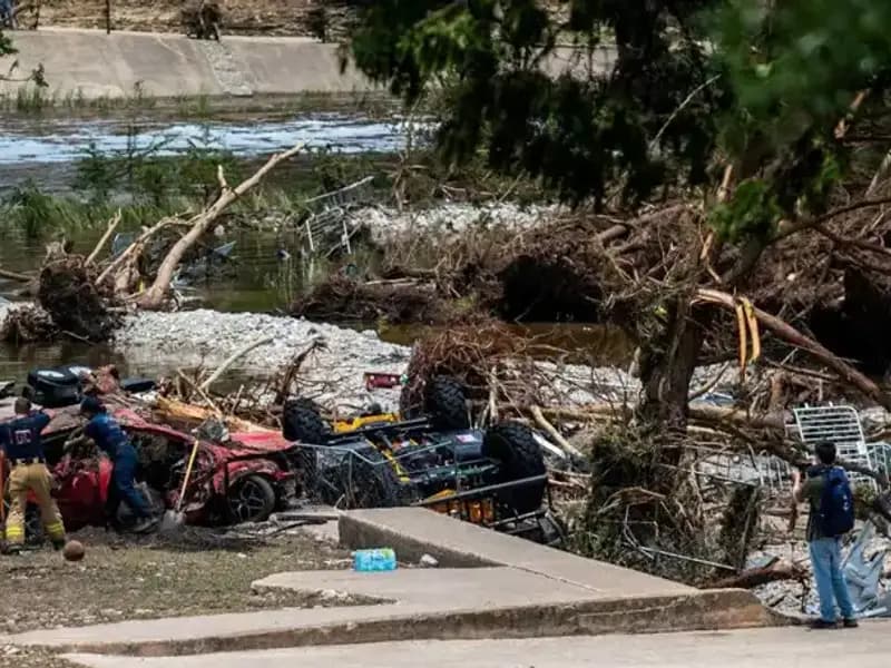 Teksas'taki Trajedi: Uyarı Sistemi Neden Kurulamadı?