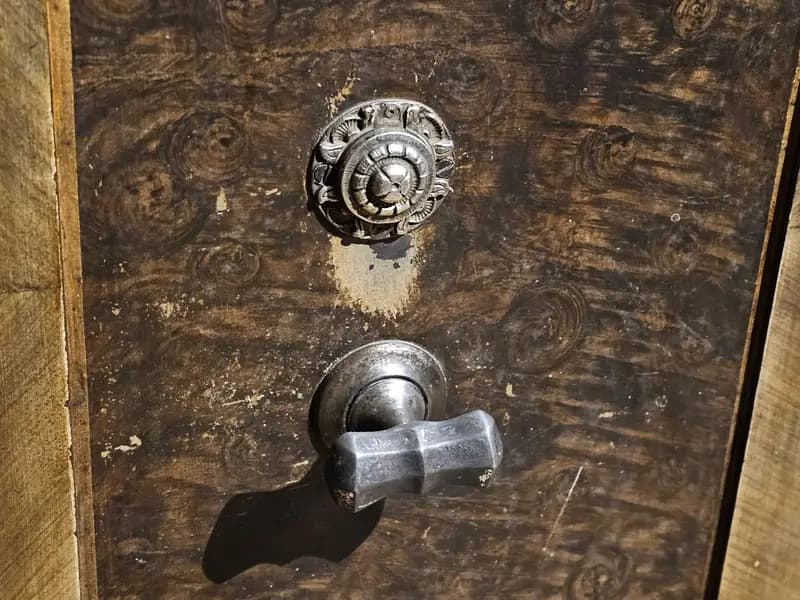 Elazığ Kent Müzesi'nde Sergilenen 1930'lu Yıllara Ait Kasa