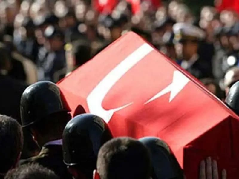 Trafik Kazasında Yaralanan Polis Memuru Şehit Oldu