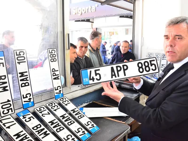 Manisa'da APP Plakalar Yanlış Anlaşıldı, İade Süreci Başladı