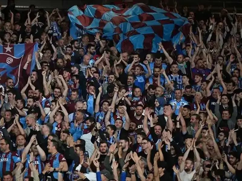 Trabzonspor-Galatasaray Maçının Biletleri Çıktı! Kaçırmayın!