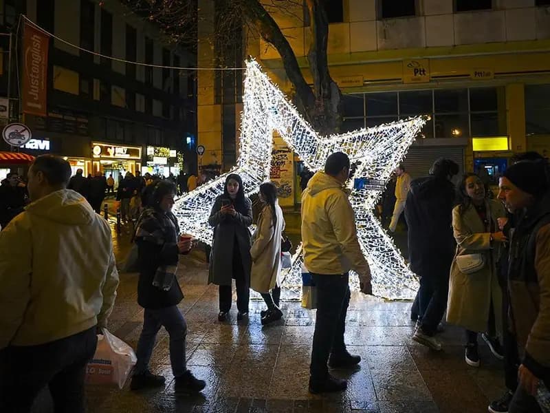 İstanbul'da Yılbaşı Tedbirleri: 60 Bin Personel Görev Yapacak