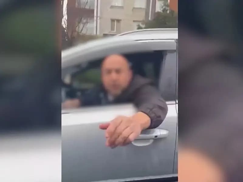 Beylikdüzü ve Beyoğlu'nda Trafik Kavgası: 805 Bin Lira Ceza