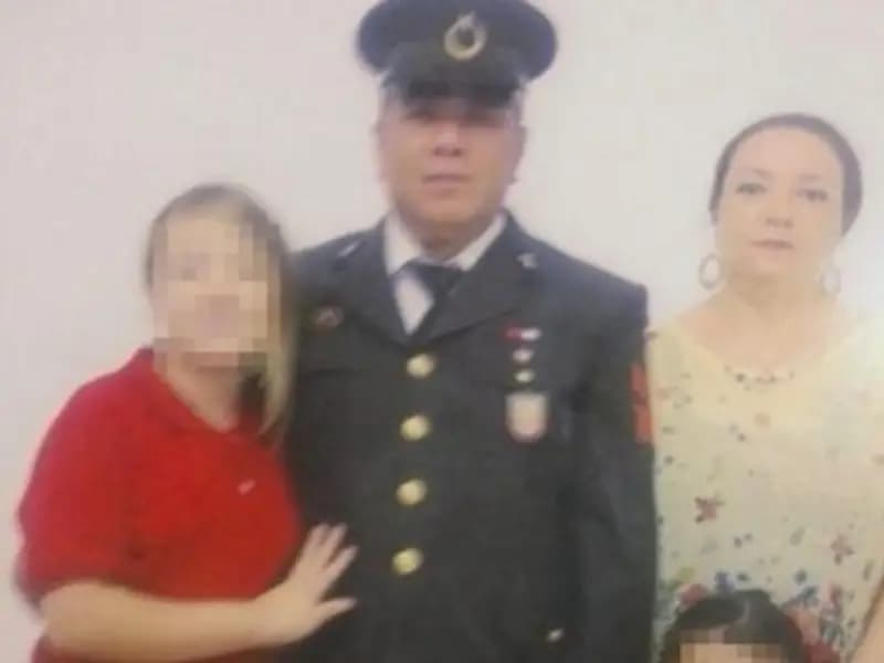 Emekli Uzman Çavuş Sincan'da Ailesine Kıyıp İntihar Etti