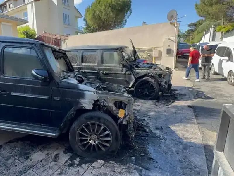 İş İnsanlarının 30 Milyon Liralık Cipine Benzin Döküp Yaktılar!