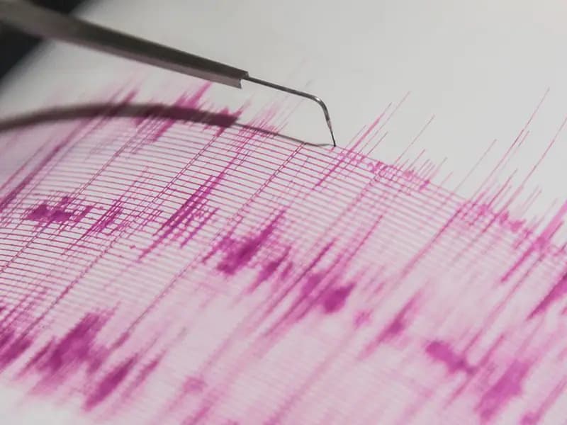 Ege Denizi'nde Sarsıntılar Devam Ediyor