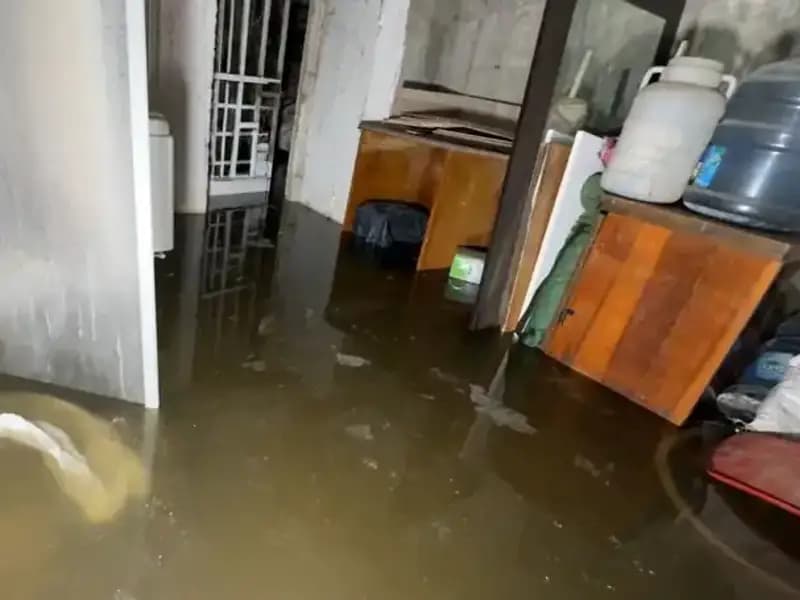 Avcılar'da Su Baskını: Hayat Durma Noktasına Geldi!