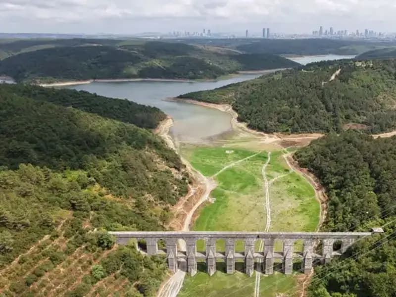 İstanbul'da Barajlar Alarm Veriyor: Doluluk Oranı Yüzde 50'nin Altında!
