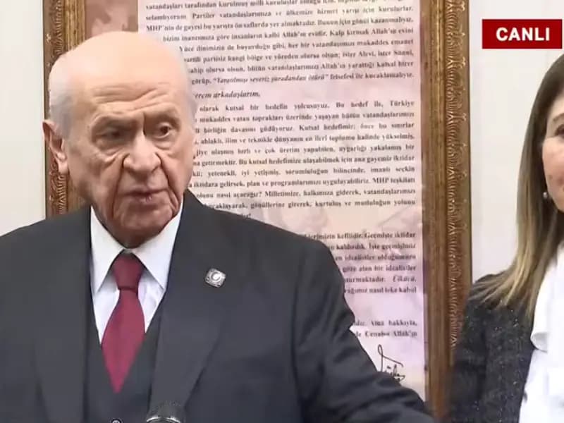 Bahçeli: İzzet Ulvi Yönter'in İstifası Küskünlüğe Dayalı Değil