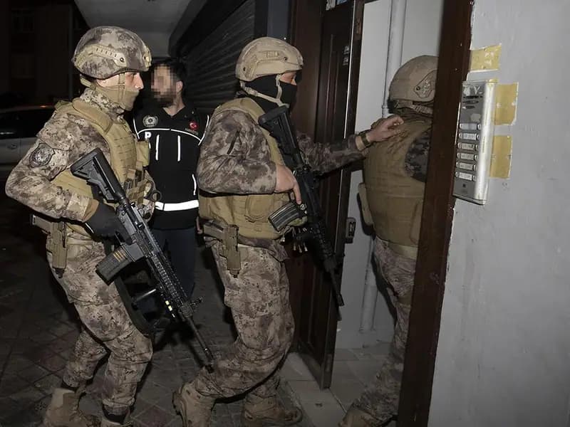 Zehir tacirlerine büyük operasyon: 595 kişi gözaltına alındı