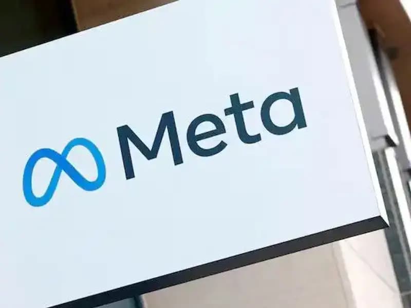 Zuckerberg'dan İddialı Açıklama: "Sosyal Medya Kullanmayanlar Dezavantajlı Olacak!"