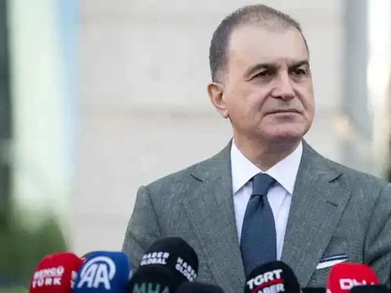 Ömer Çelik’ten Sert Tepki: Meşru Demokratik Alanı Tehdit Eden Sözler Yok Hükmündedir
