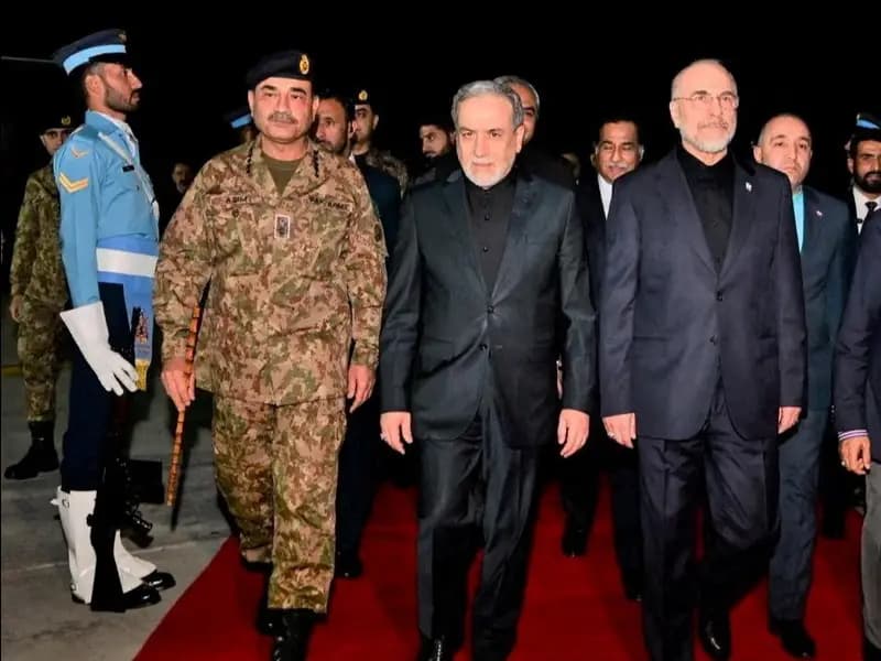 ABD ve İran Heyetleri İslamabad'da Kritik Görüşmelere Başladı