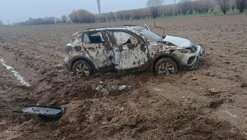 Şarampole Devrilen Araçta İki Kişi Yaralandı: Kaza Anının Detayları