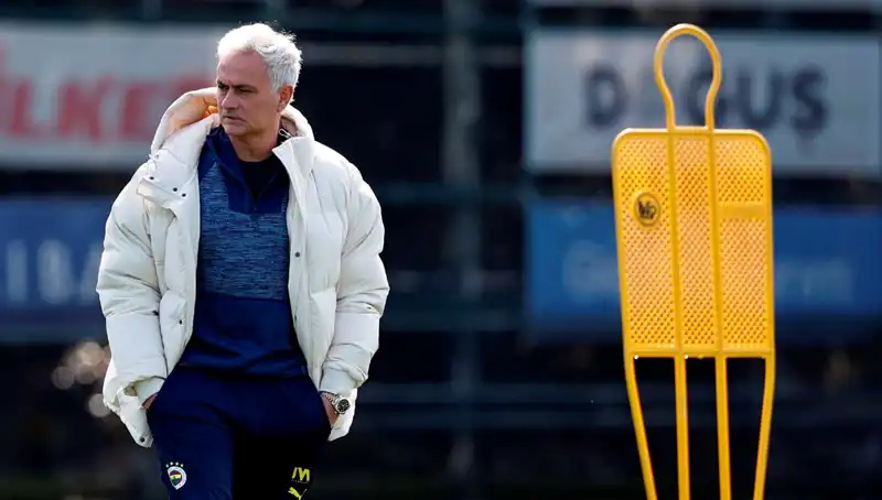 Fatura Mourinho'ya Kesildi: Skandal Maç Sonrası İtirazlar Yükseliyor