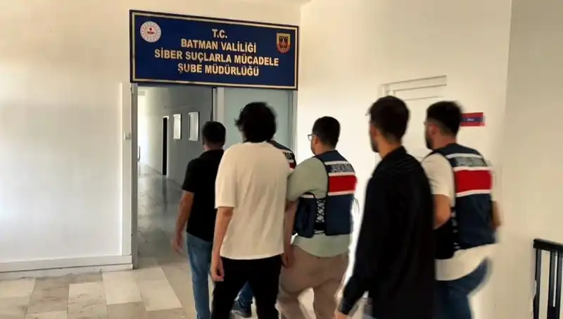 Batman'da Yasadışı Bahis Operasyonunda 3 Kişi Gözaltına Alındı