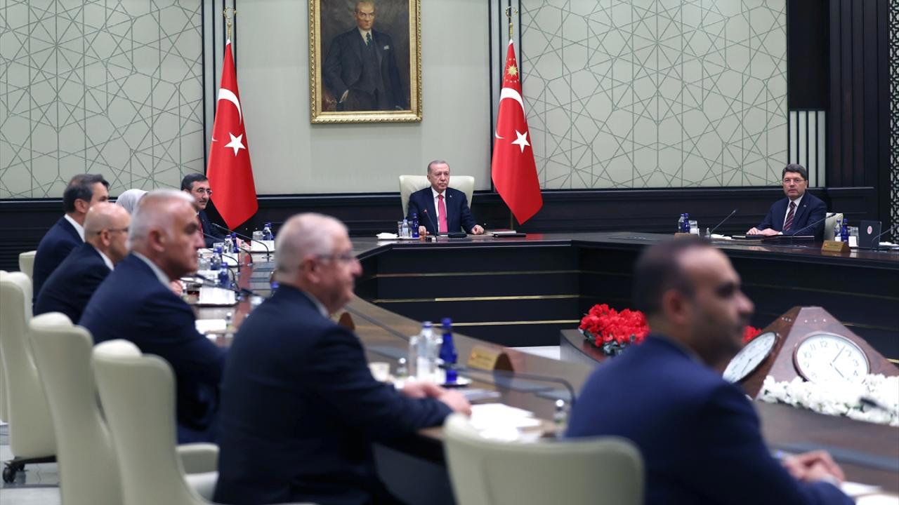 Kabine Toplantısı Suriye ve Asgari Ücret Konularını Ele Aldı