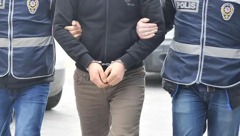 Adana'da Yasa Dışı Bahis Operasyonu: 13 Kişi Tutuklandı!