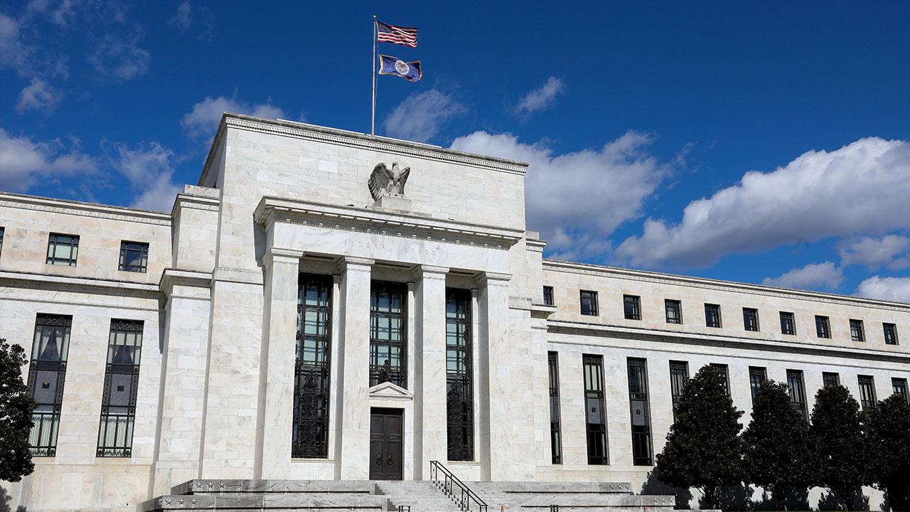 ABD Merkez Bankası Fed, Politika Faiz Oranını Düşürdü