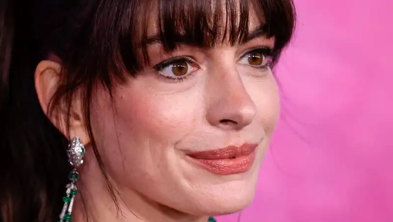 Hollywood'un Gizli Sırrı: Ölü İnsan Derisiyle Estetik Trenleri
