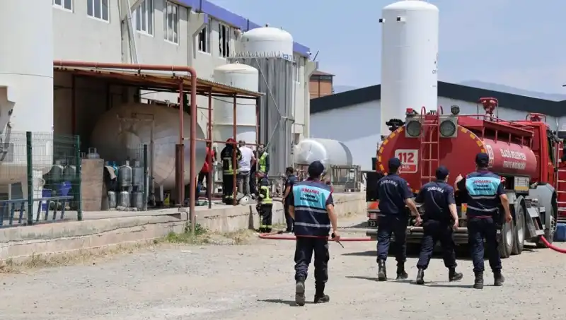 Elazığ'daki Gaz Dolum Tesisinde Şok Patlama: Birçok Yaralı Var!