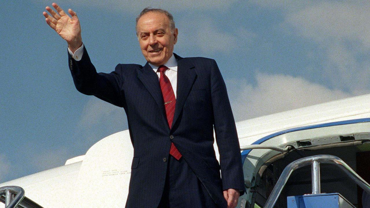Azerbaycan Milli Lideri Haydar Aliyev'in Mirası