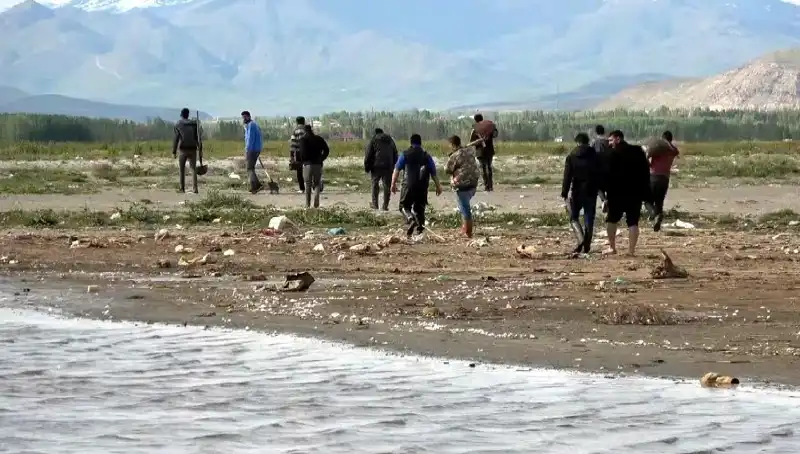 İki Mahalle Arasındaki Mesafe Karadan Bir Kilometreye Düştü: Yaya Ulaşım Artık Mümkün