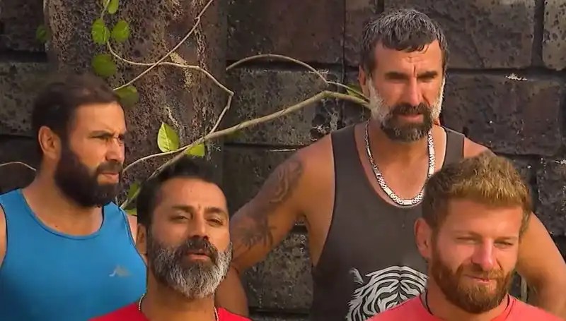 Survivor 2023'te Şok Veda: Birleşme Hayalleri Suya Düştü