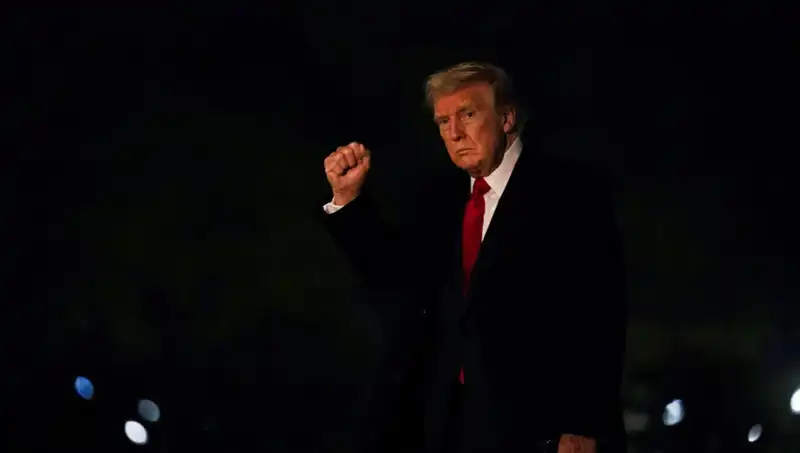 ABD Ticaret Savaşının Gölgesinde Trump’ın Destek Oranı Düşüşte