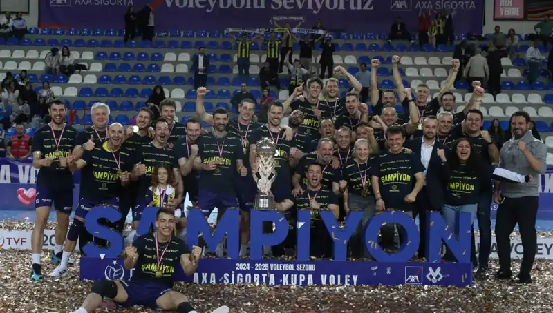 Fenerbahçe Kupa Voley’de Tarihi Bir Zafere İmza Attı
