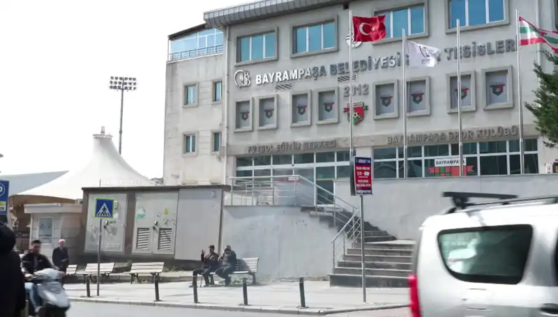 Arda Turan Spor Kompleksi'nde Otoparkı Su Bastı, Tesis Zarar Gördü!